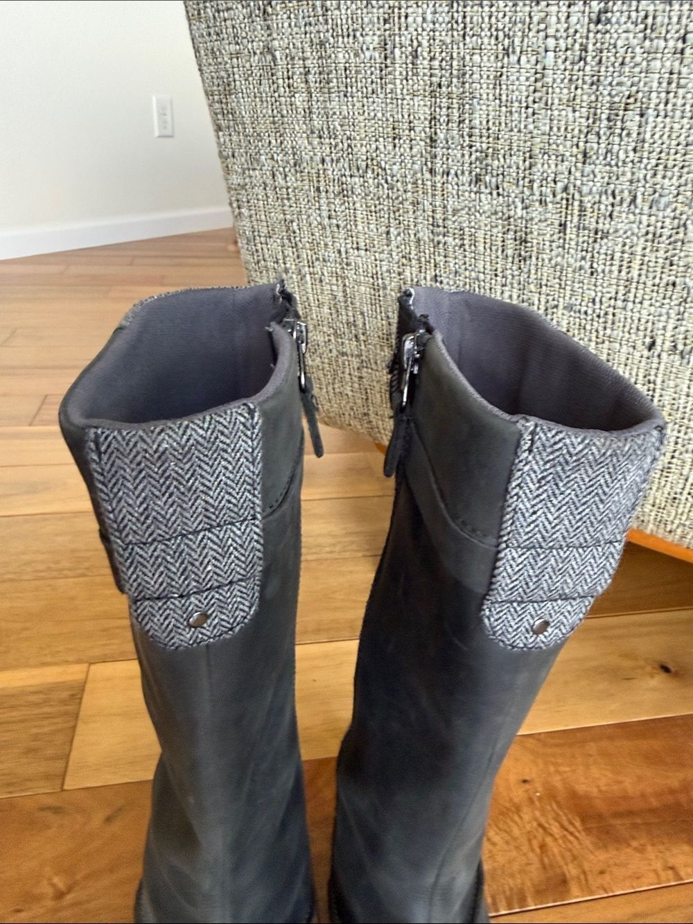 Eddie Bauer Trace Boots - Picture 4 of 9